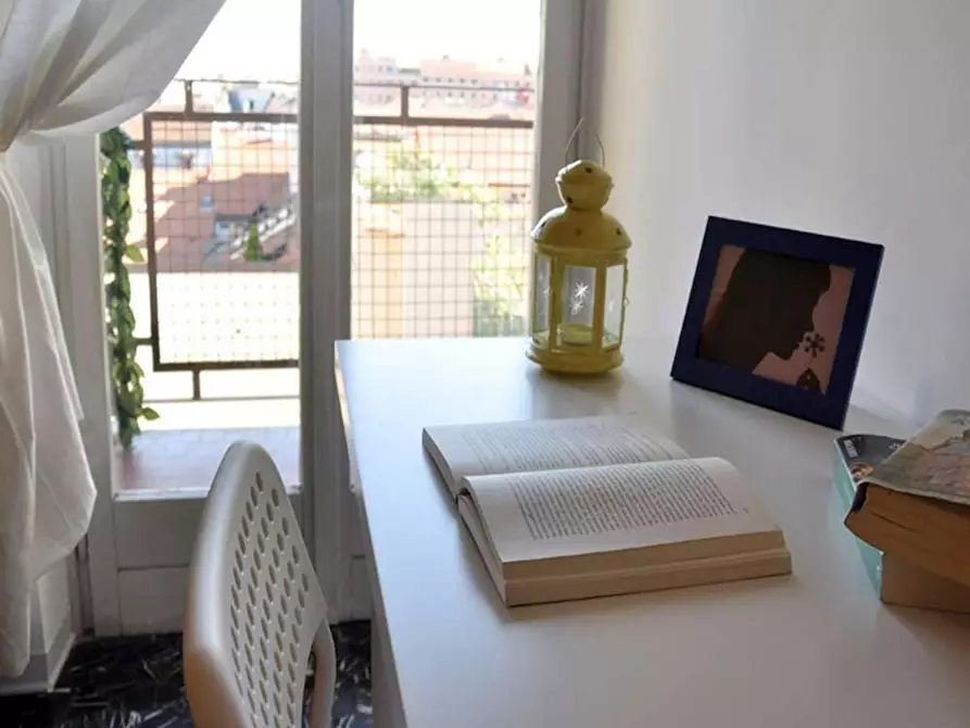 Immagine 8 di Camera in affitto  in Via Mauro Macchi a Milano