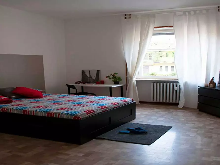 Immagine 6 di Camera in affitto  in Via Privata Reggio a Milano