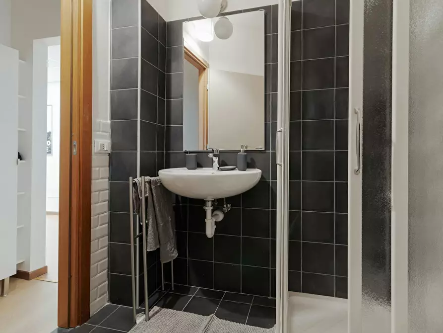 Immagine 9 di Camera in affitto  in Via Ernesto Breda a Milano