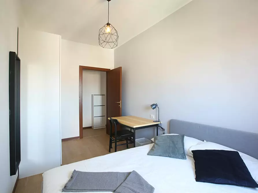 Immagine 3 di Camera in affitto  in Via Benjamin Constant a Milano