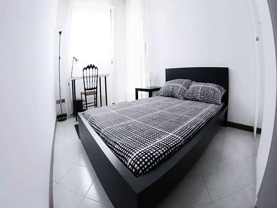 Immagine 2 di Camera in affitto  in Via Felice Bisleri a Milano