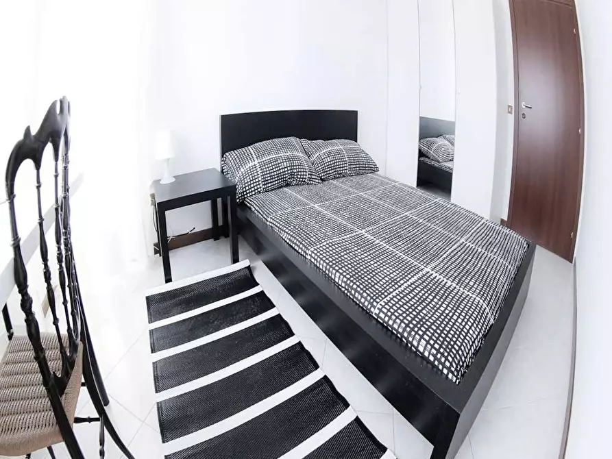 Immagine 3 di Camera in affitto  in Via Felice Bisleri a Milano