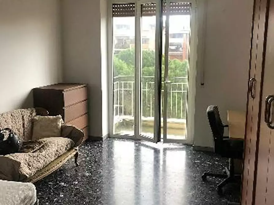Immagine 3 di Camera in affitto  in Via Aquilonia a Roma