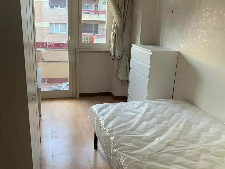 Immagine 3 di Camera in affitto  in Via Giovanni Caselli a Roma