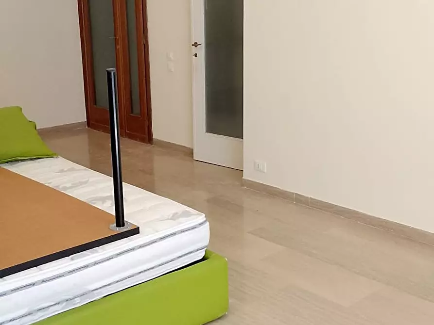 Immagine 1 di Camera in affitto  in Via Luigi Arbib Pascucci a Roma