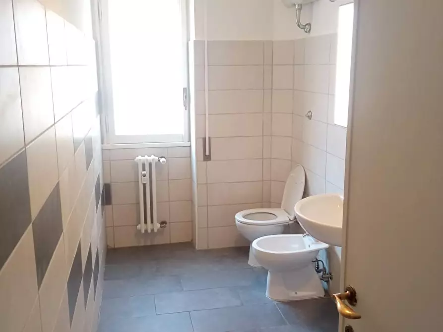 Immagine 8 di Camera in affitto  in Via Luigi Arbib Pascucci a Roma