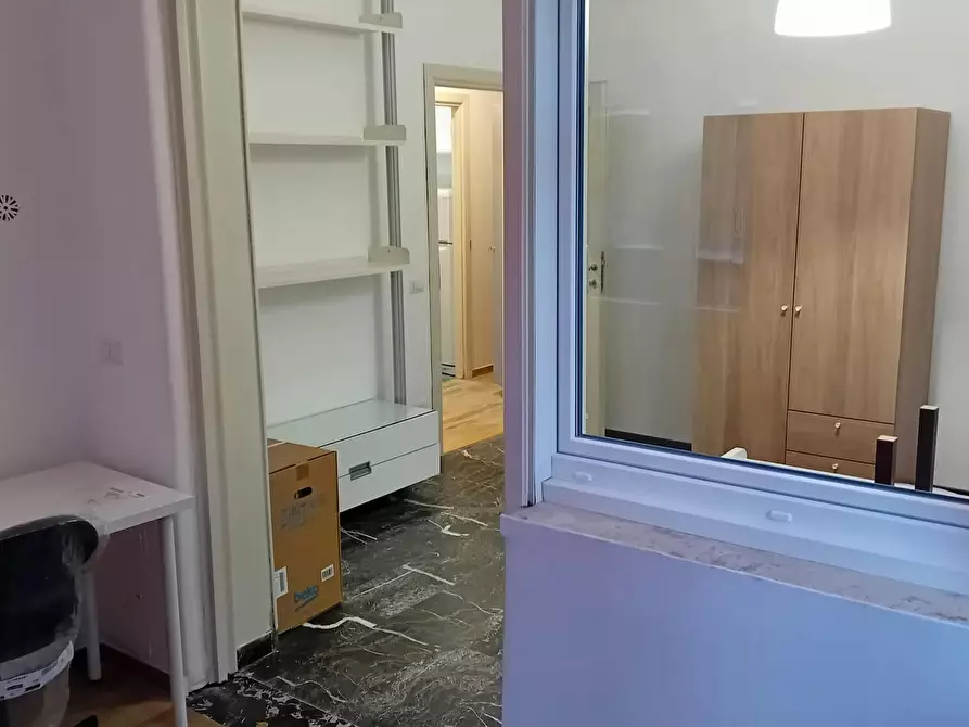 Immagine 9 di Camera in affitto  in Via di San Tommaso d'Aquino a Roma
