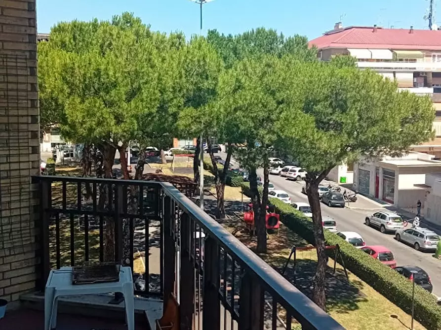 Immagine 6 di Camera in affitto  in Via Felice Poggi a Roma