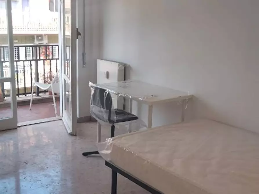 Immagine 1 di Camera in affitto  in Via Felice Poggi a Roma