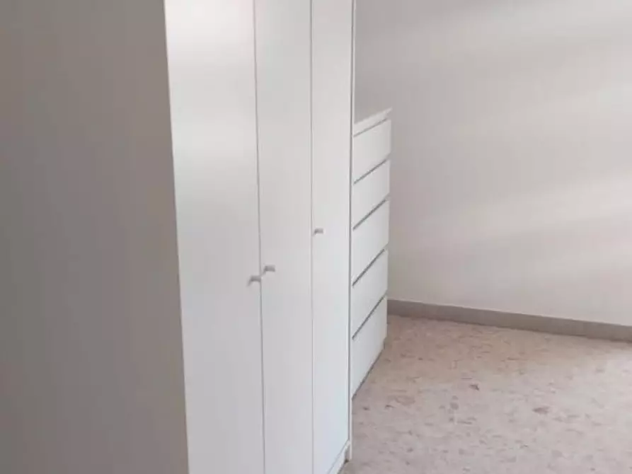 Immagine 2 di Camera in affitto  in Via Felice Poggi a Roma
