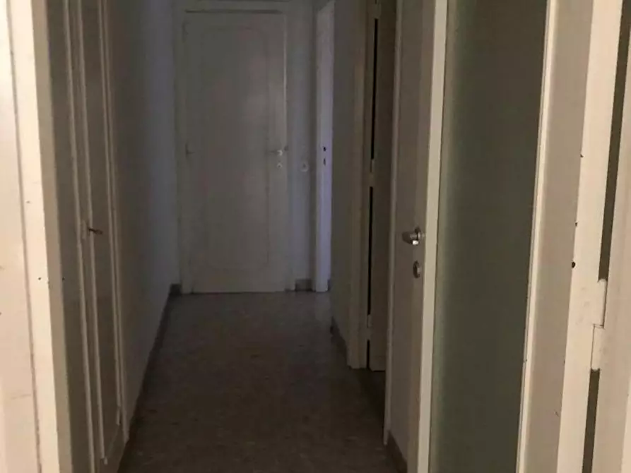 Immagine 8 di Camera in affitto  in Via Felice Poggi a Roma