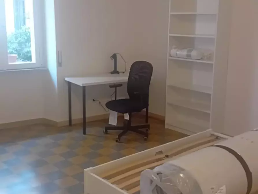 Immagine 3 di Camera in affitto  in Via Panaro a Roma
