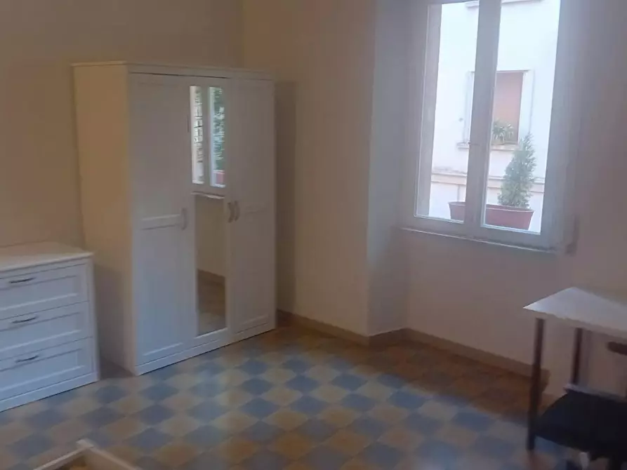 Immagine 2 di Camera in affitto  in Via Panaro a Roma