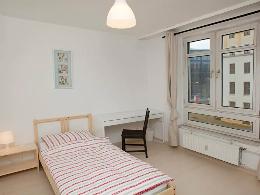 Immagine 3 di Camera in affitto  in Stromstraße a Berlin