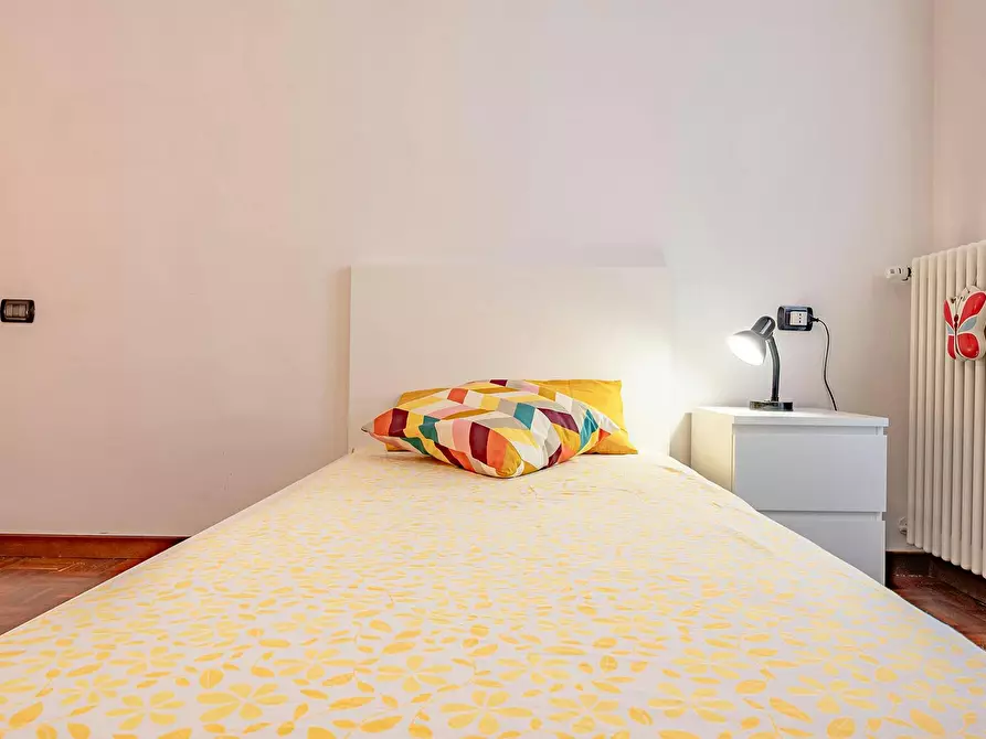 Immagine 6 di Camera in affitto  in Via Luigi Ornato a Milano