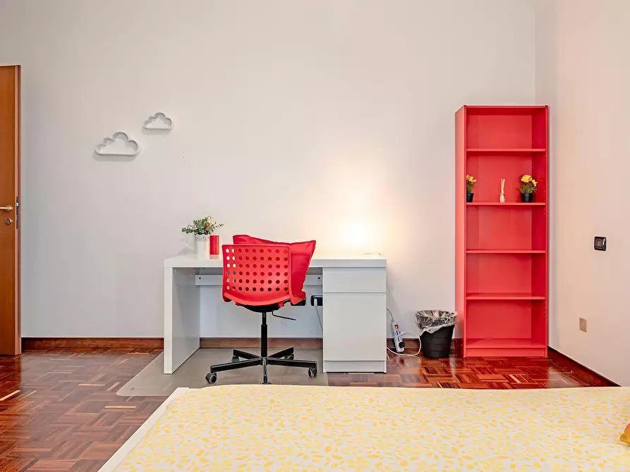 Immagine 5 di Camera in affitto  in Via Luigi Ornato a Milano