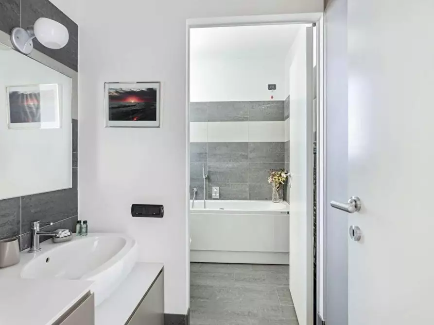 Immagine 8 di Appartamento in affitto  in Via Paolo Lomazzo a Milano