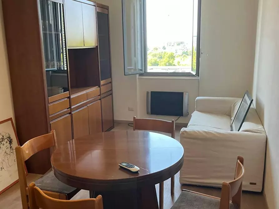 Immagine 5 di Appartamento in affitto  in Viale Toscana a Milano