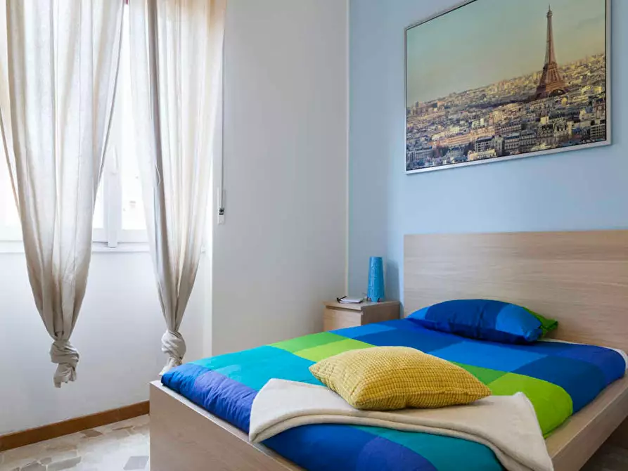 Immagine 3 di Camera in affitto  in Via Salvatore Barzilai a Milano