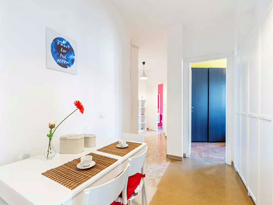 Immagine 10 di Camera in affitto  in Via Montepulciano a Milano