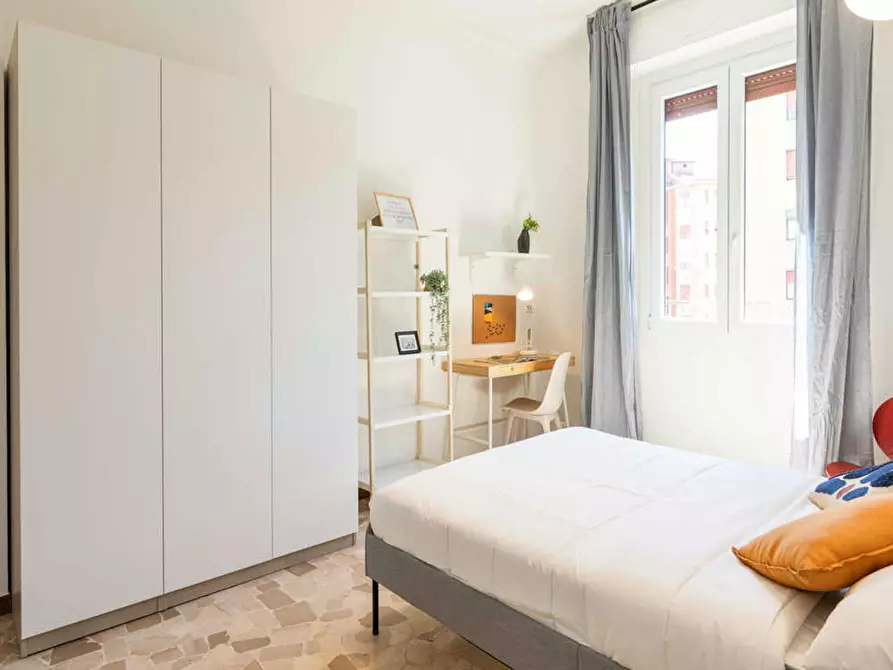 Immagine 4 di Camera in affitto  in Via Salvatore Barzilai a Milano