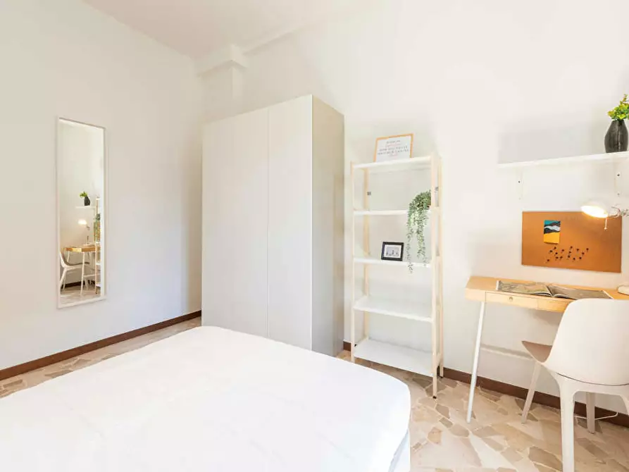 Immagine 7 di Camera in affitto  in Via Salvatore Barzilai a Milano