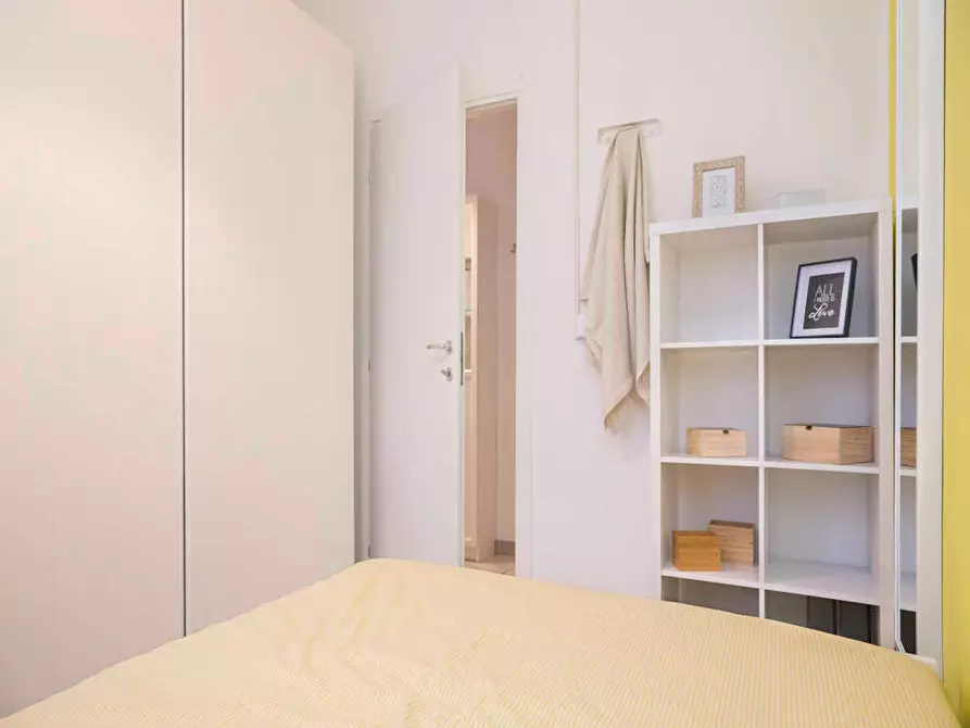 Immagine 4 di Camera in affitto  in Via Salvatore Barzilai a Milano