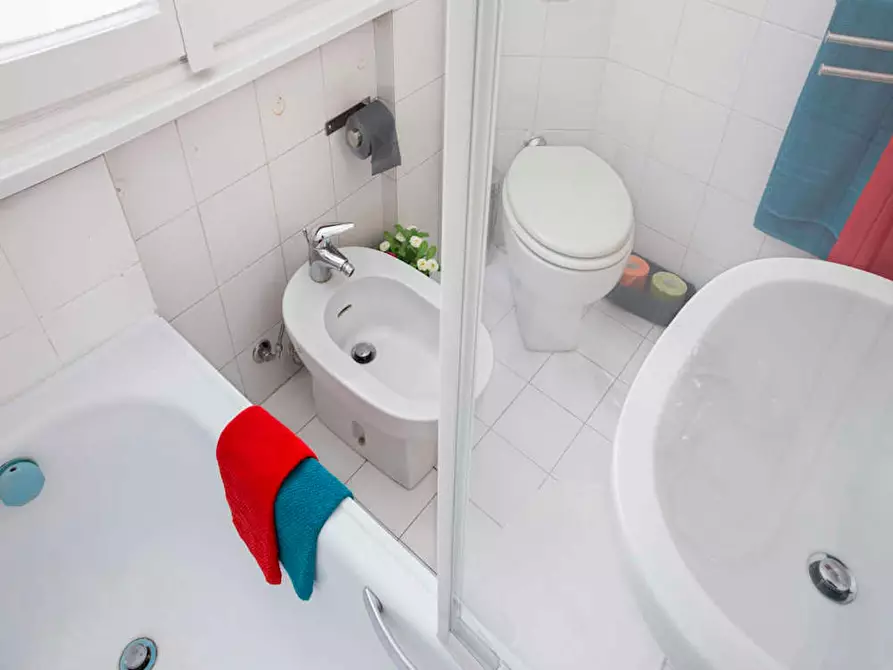 Immagine 10 di Camera in affitto  in Via Salvatore Barzilai a Milano