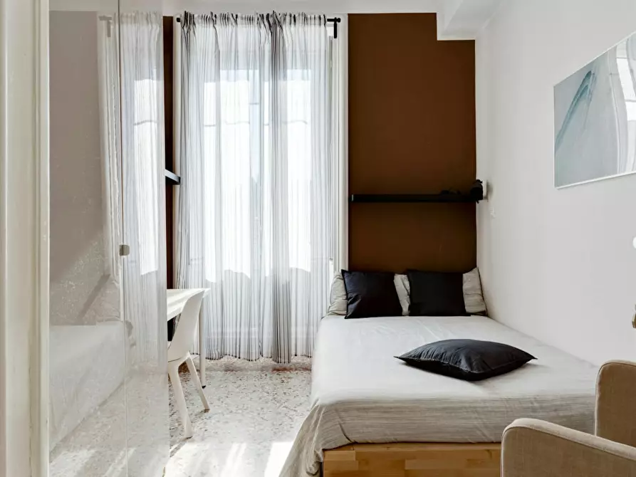 Immagine 2 di Camera in affitto  in Via Annibale Caretta a Milano