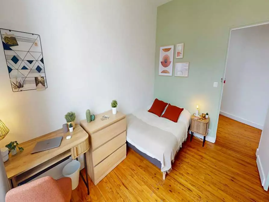 Immagine 3 di Camera in affitto  in Rue du Jardin public a Bordeaux