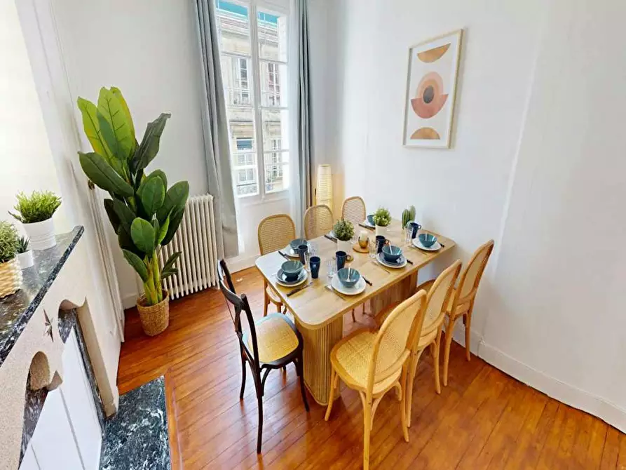 Immagine 10 di Camera in affitto  in Rue du Jardin public a Bordeaux