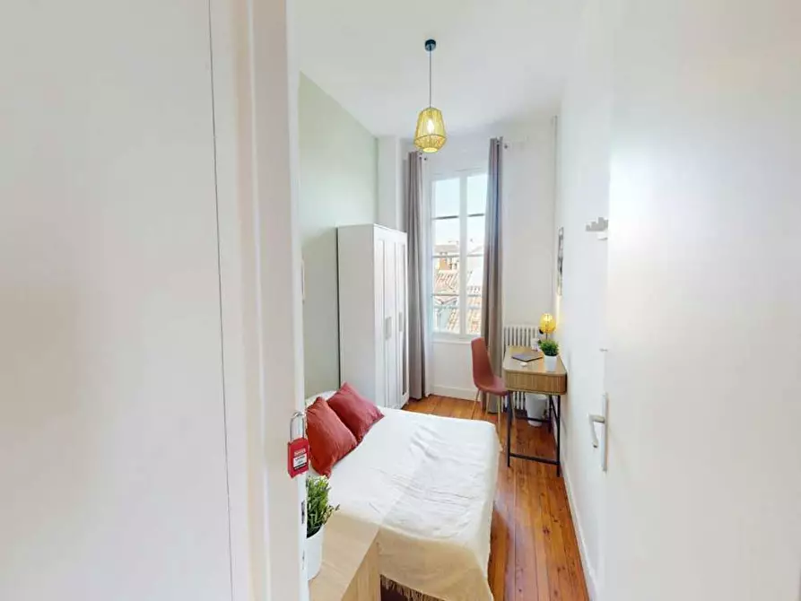 Immagine 3 di Camera in affitto  in Rue du Jardin public a Bordeaux