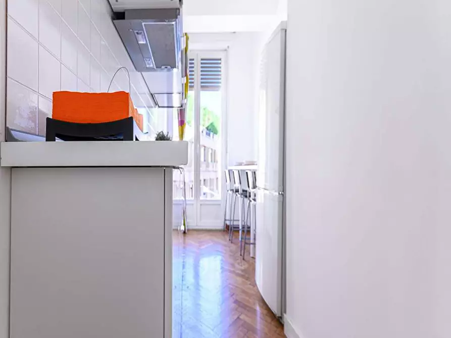 Immagine 5 di Camera in affitto  in Via Felice Casati a Milano