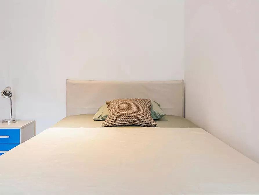 Immagine 4 di Camera in affitto  in Via Sesto San Giovanni a Milano