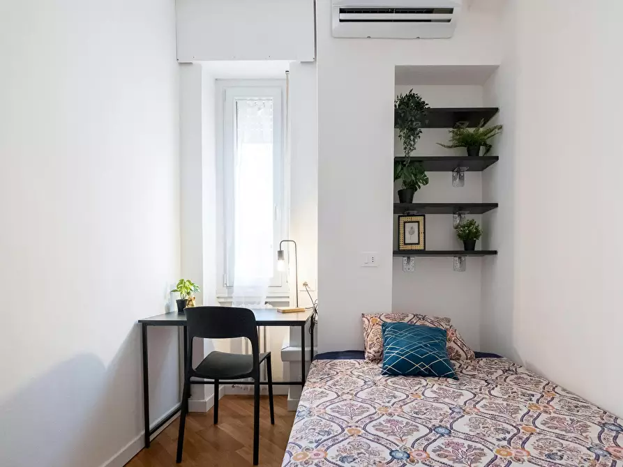 Immagine 2 di Camera in affitto  in Via Sebino a Milano