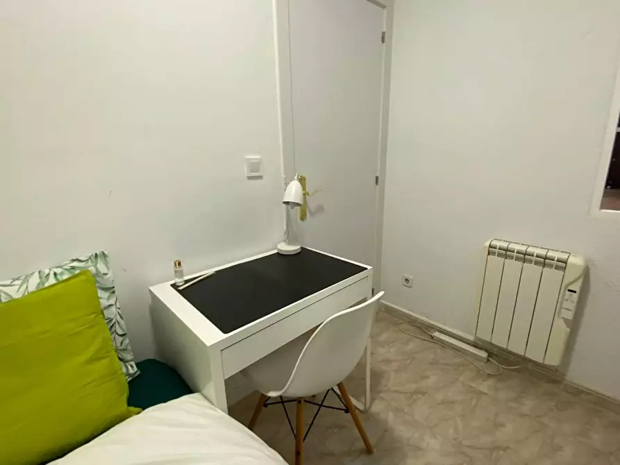 Immagine 5 di Camera in affitto  in Calle de Santa Brígida a Madrid