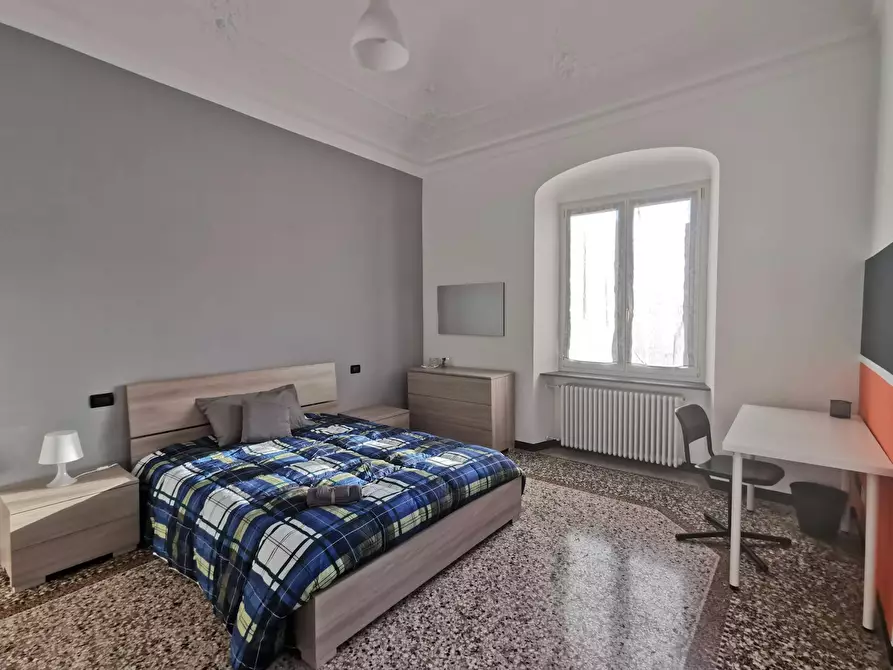Immagine 1 di Camera in affitto  in Via Felice Romani a Genova