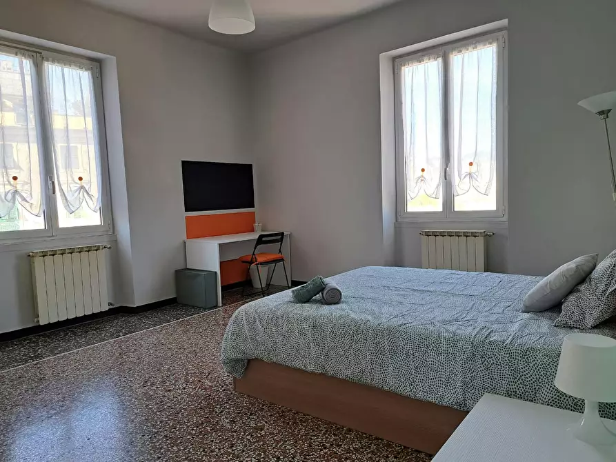 Immagine 2 di Camera in affitto  in Salita Piano di Rocca a Genova