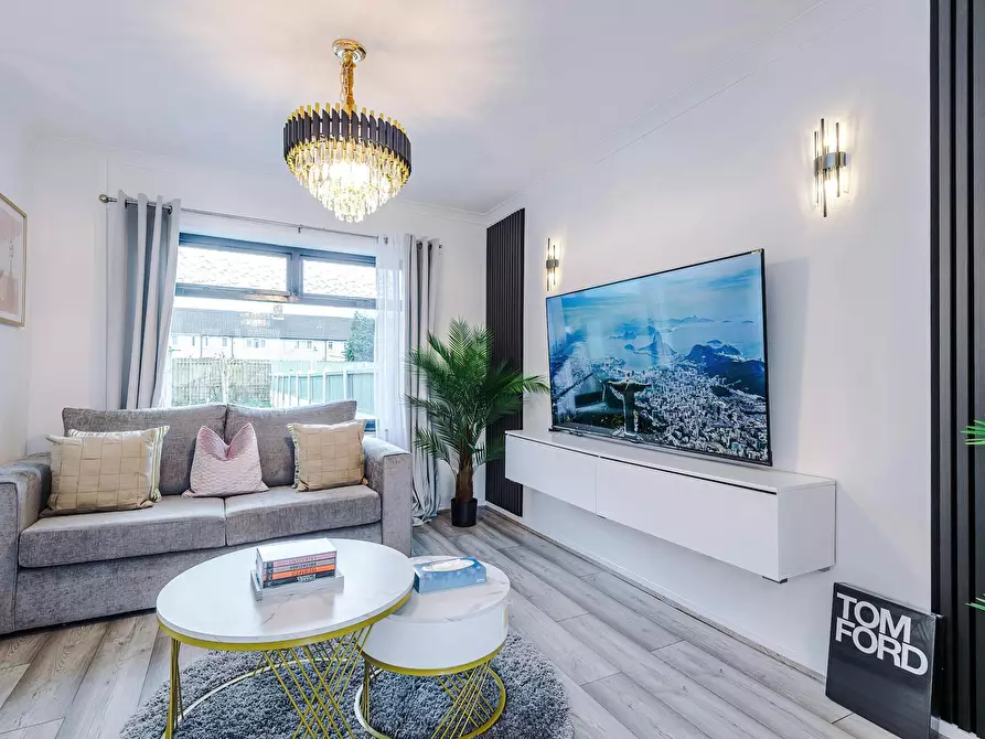 Immagine 8 di Casa indipendente in affitto  in Parbold Avenue a 