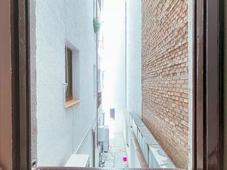Immagine 2 di Camera in affitto  in Calle de Goya a Madrid