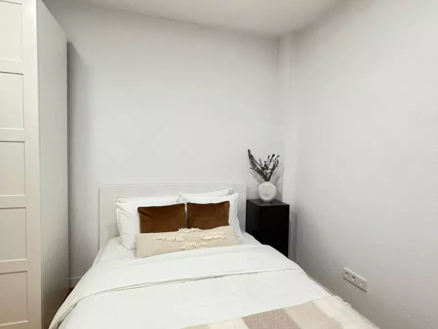 Immagine 9 di Camera in affitto  in Calle de Goya a Madrid
