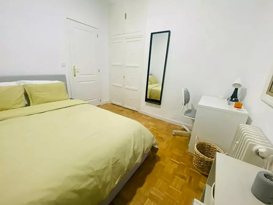 Immagine 5 di Camera in affitto  in Calle de Goya a Madrid