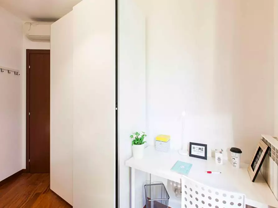 Immagine 6 di Camera in affitto  in Via Privata San Martiniano a Milano
