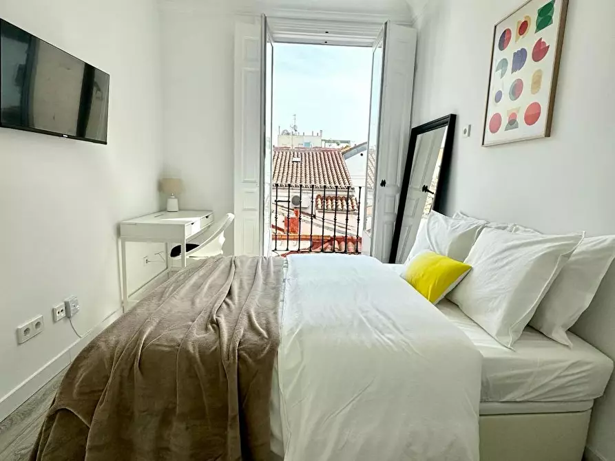 Immagine 8 di Camera in affitto  in Plaza de Santa Bárbara a Madrid