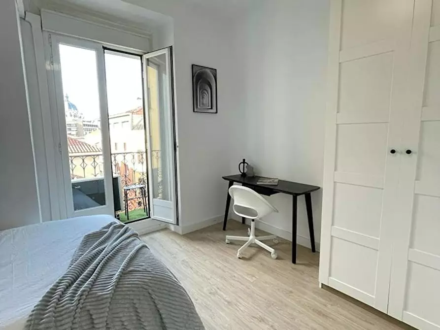 Immagine 7 di Camera in affitto  in Calle de Redondilla a Madrid