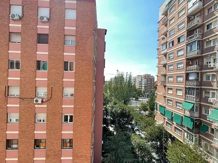 Immagine 9 di Camera in affitto  in Calle San Ramón Nonato a Madrid