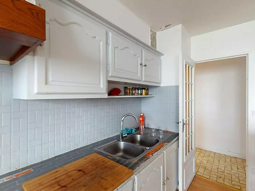 Immagine 9 di Camera in affitto  in Place Voltaire a Orléans