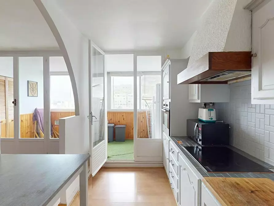 Immagine 8 di Camera in affitto  in Place Voltaire a Orléans