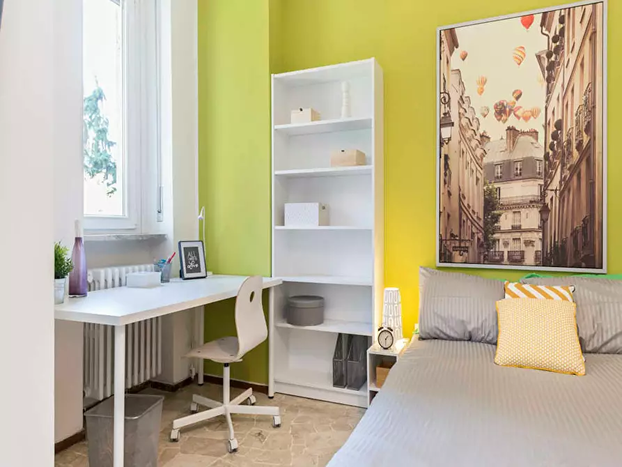 Immagine 3 di Camera in affitto  in Via delle Acacie a Buccinasco