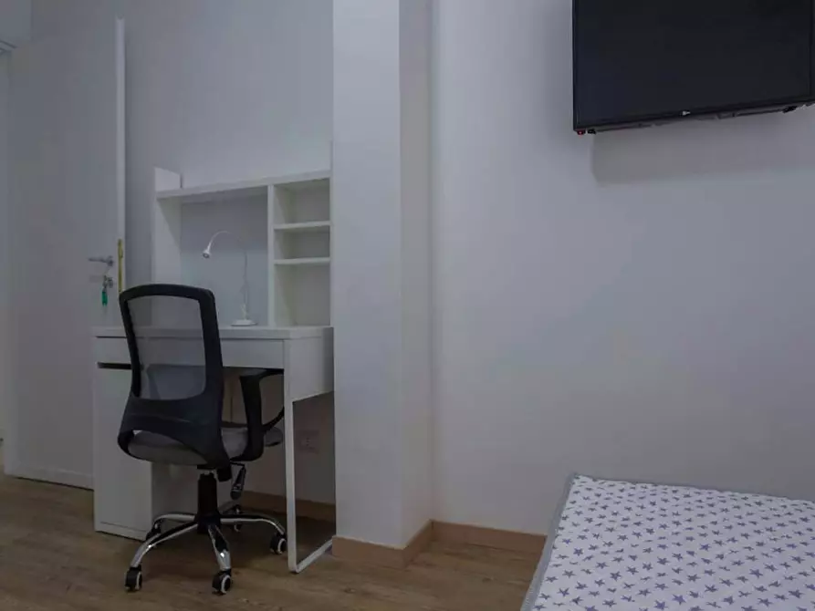 Immagine 3 di Camera in affitto  in Via Antonio Stradivari a Milano